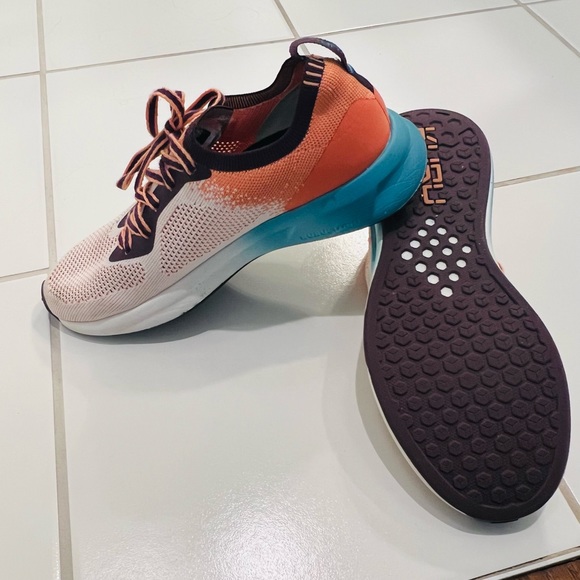 KURU Women's Flux Athletic Shoes - Pink and Purple - Picture 3 of 5